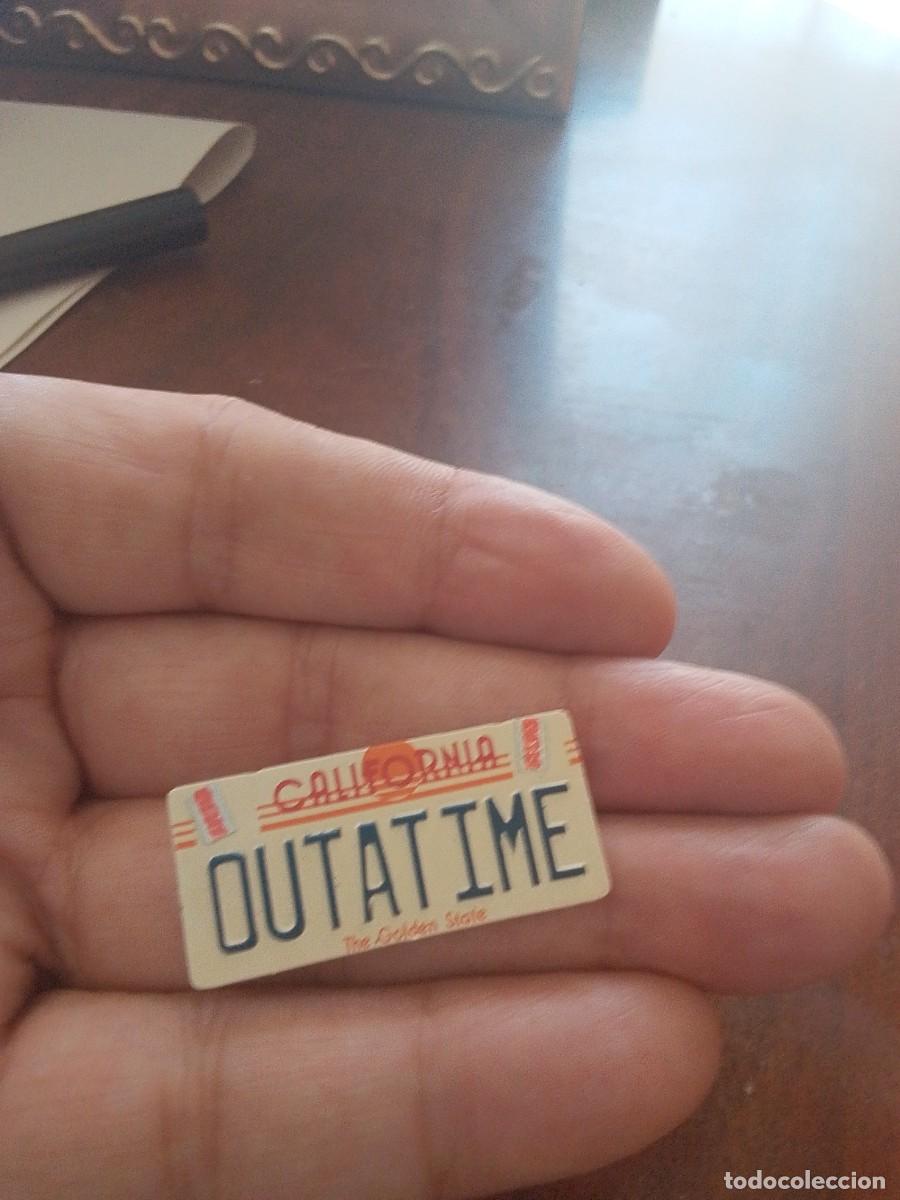 Modelli in scala: Pieza de la matricula regreso al futuro Delorean escala 1:8