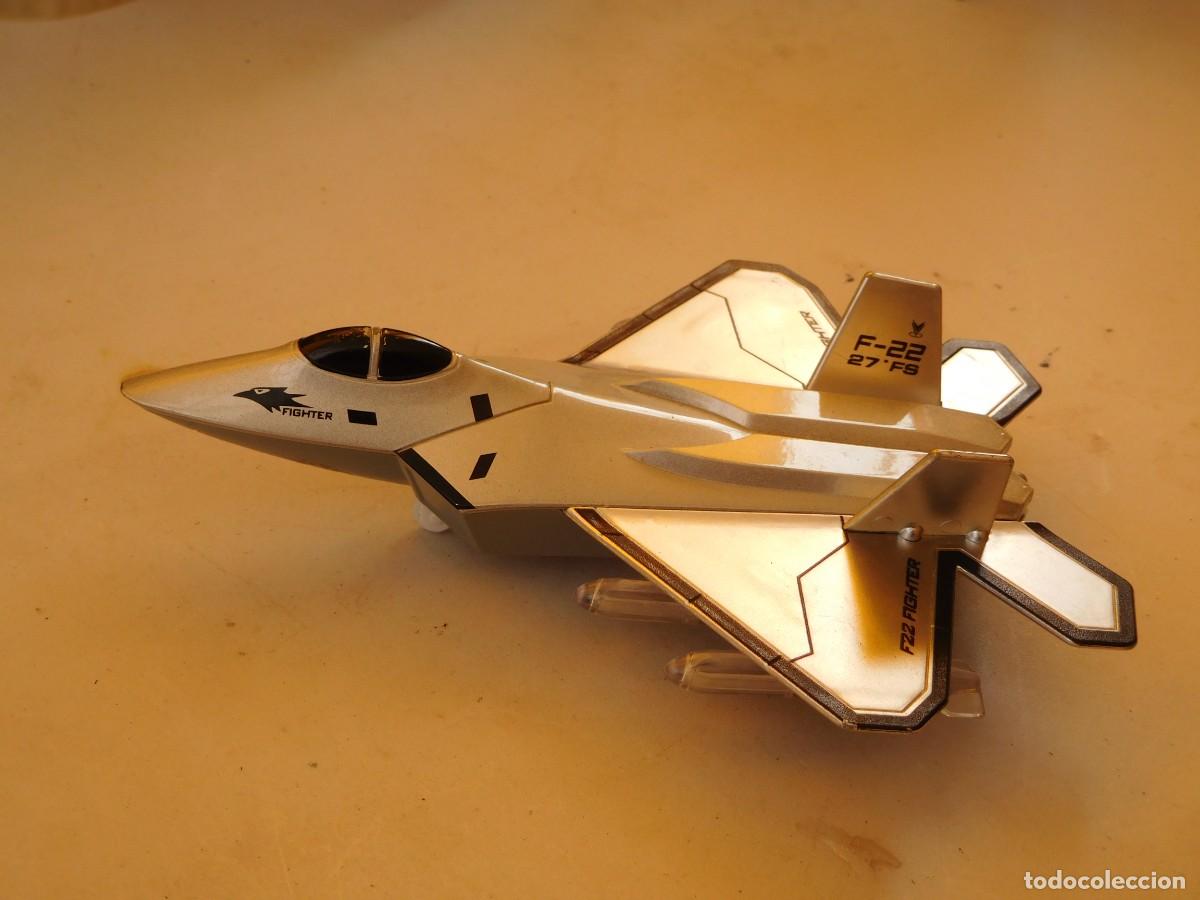 Modelos a escala: Avi&oacute;n de combate tipo F-22 Raptor