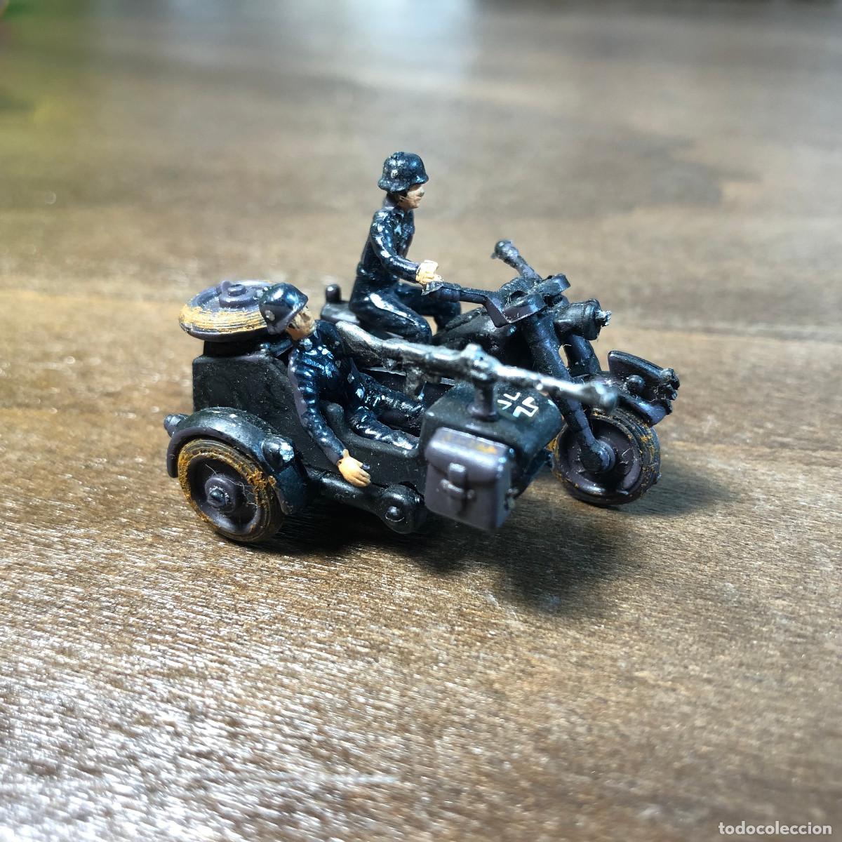 Modelos a escala: ATLANTIC Vehiculo miniatura, Motocicleta con sidecar alemana escala 1:72 vintage a&ntilde;os 70