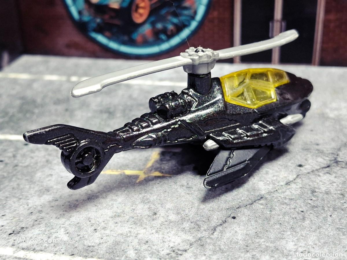 Modelos a escala: Batcopter Hot Wheels 2015 Batman Mattel - Foto 2