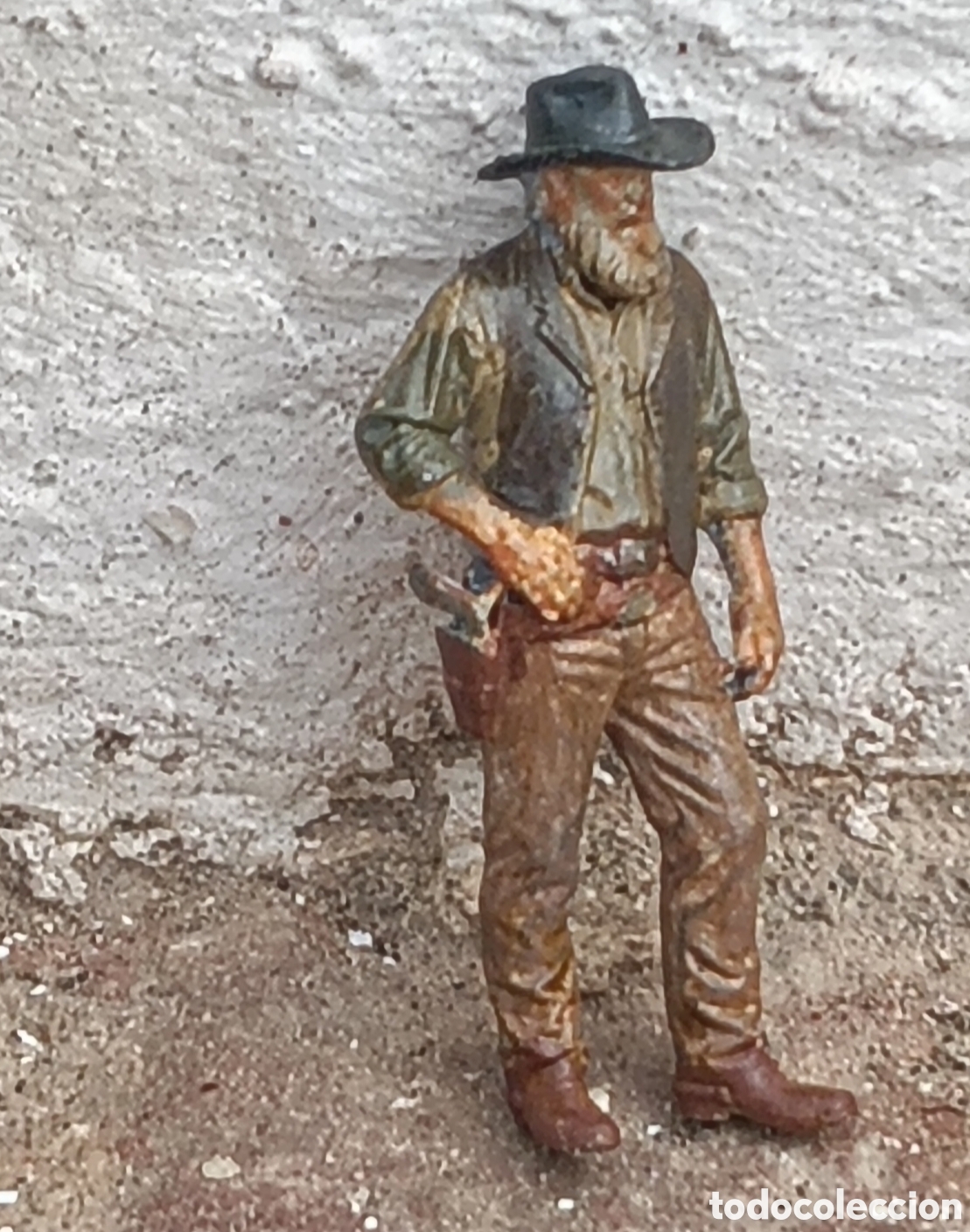Modelos a escala: Figuras western escala 1:50 - Foto 6