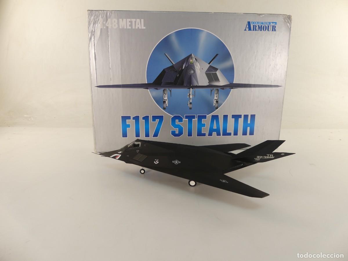 Ma&szlig;stabsgetreue Modelle: AVION DE ESCALA 1/48 METAL &ndash; F117 STEALTH - DE COLLECTION ARMOUR CON CAJA ORIGINAL