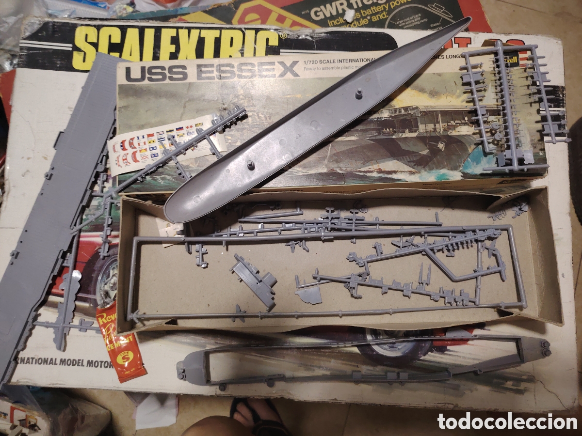 Modelos a escala: Maqueta uss essex de revell