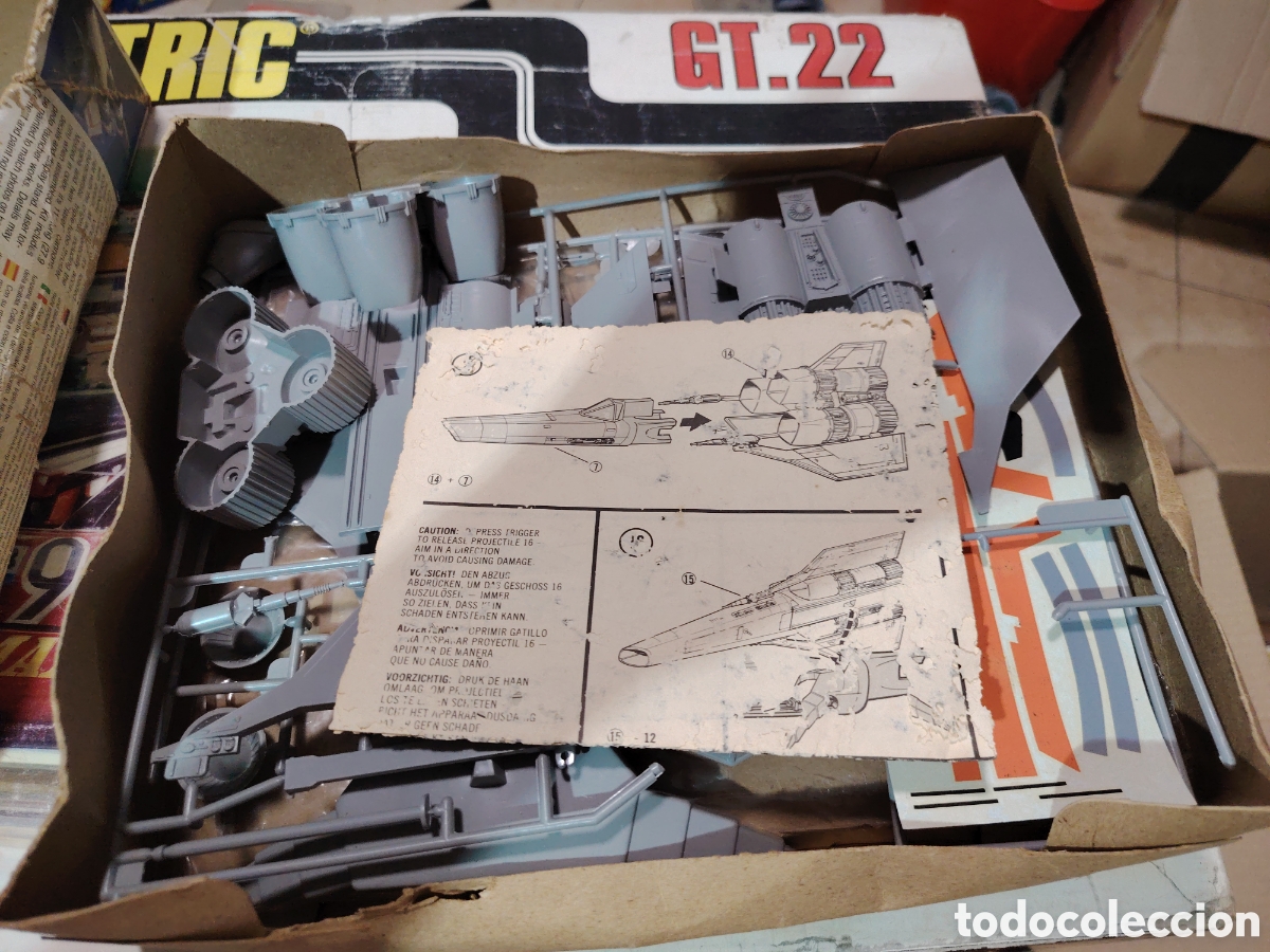 Modelos a escala: Colonial viper battlestar gal&aacute;ctica monogran - Foto 3