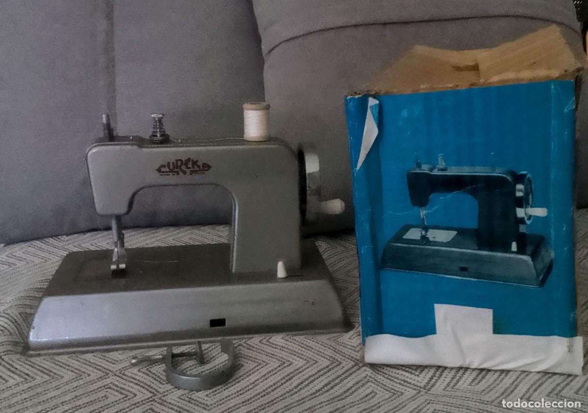 Modelos a escala: MAQUINA DE COSER EUREKA DE JUGUETE - Foto 1