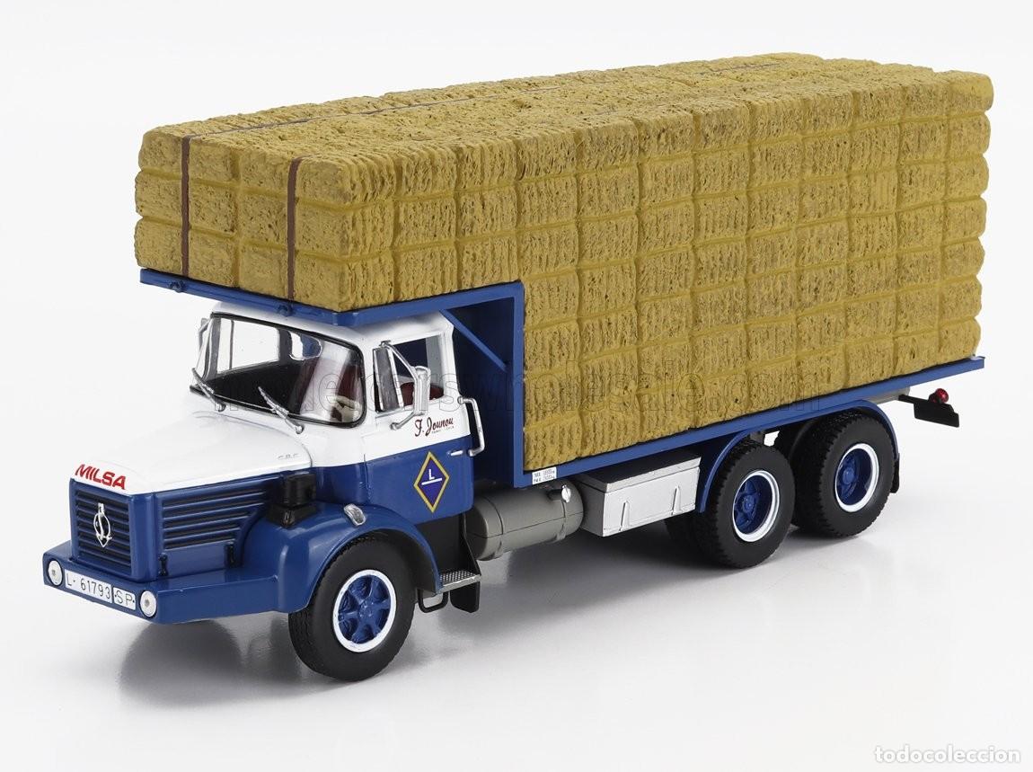 Ma&szlig;stabsgetreue Modelle: Cami&oacute;n cl&aacute;sico SAVA Berliet Gps 12 (1968) Milsa / Unidad con carga de alpaca (Escala 1:43) Ixo Nuevo