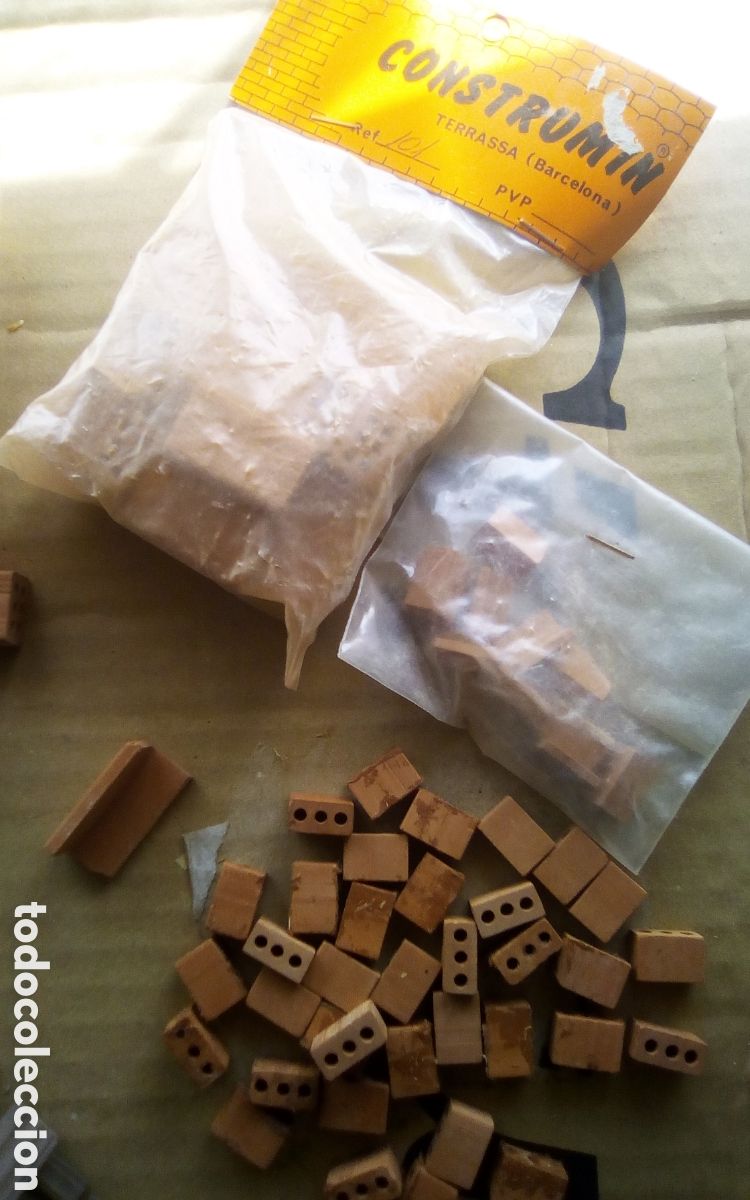 Mod&egrave;les r&eacute;duits: Lote de mini piezas de construcci&oacute;n para maquetas, en cer&aacute;mica. Construmin. Terrassa. Ver fotos