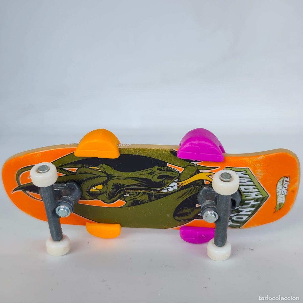 Modelos em escala: Hot Wheels 2022 Skateboard Skate drag&oacute;n Air Tony Hawk Finger Board