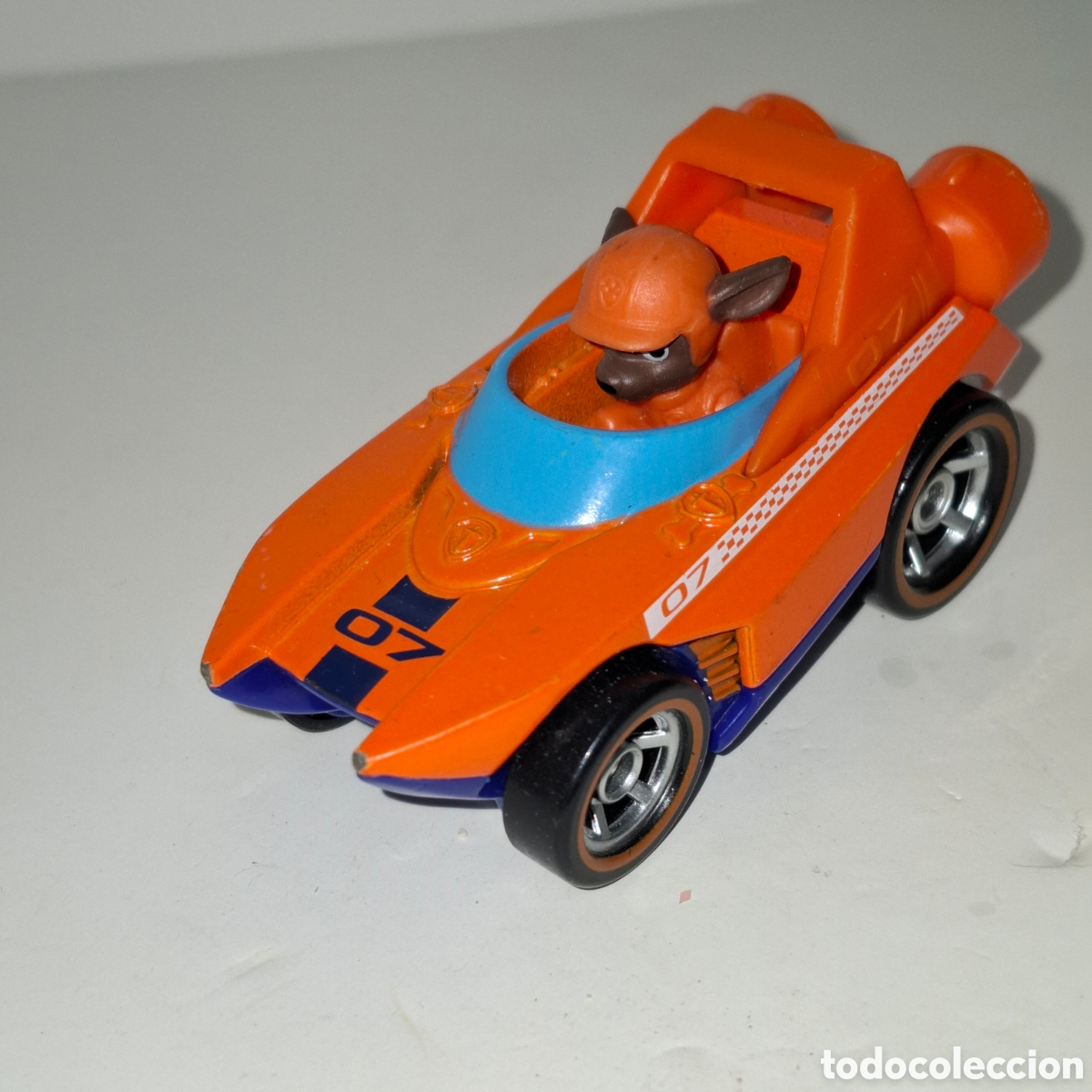 Modelos a escala: DIECAST PERSONAJE DE LA PATRULLA CANINA CON SU VEHICULO PAW PATROL ZUMA