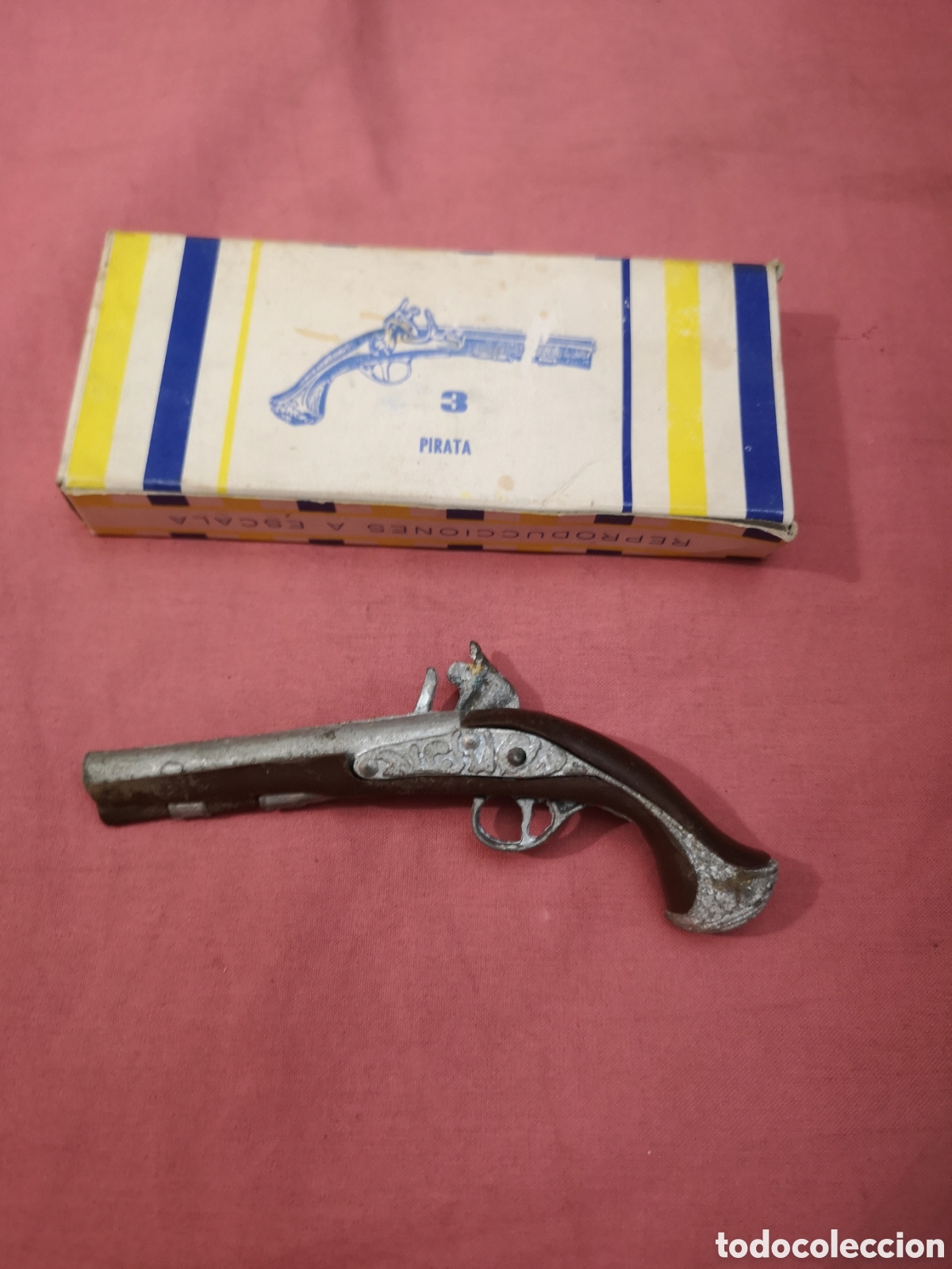 Modelos a escala: AVC. Pistola Pirata n&deg;3. Reproducciones a escala. FUNCIONA. A&ntilde;os 70.