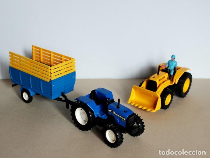 Modelos a escala: Guisval tractor con remolque y tractor con pala