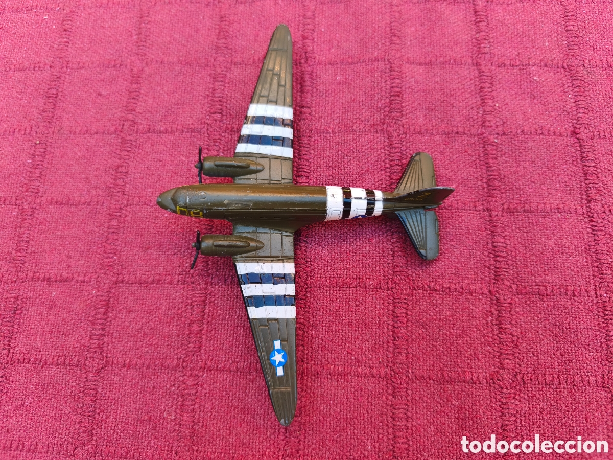 Modelos a escala: AVION DE GUERRA C-47 SKYTRAIN (METAL)