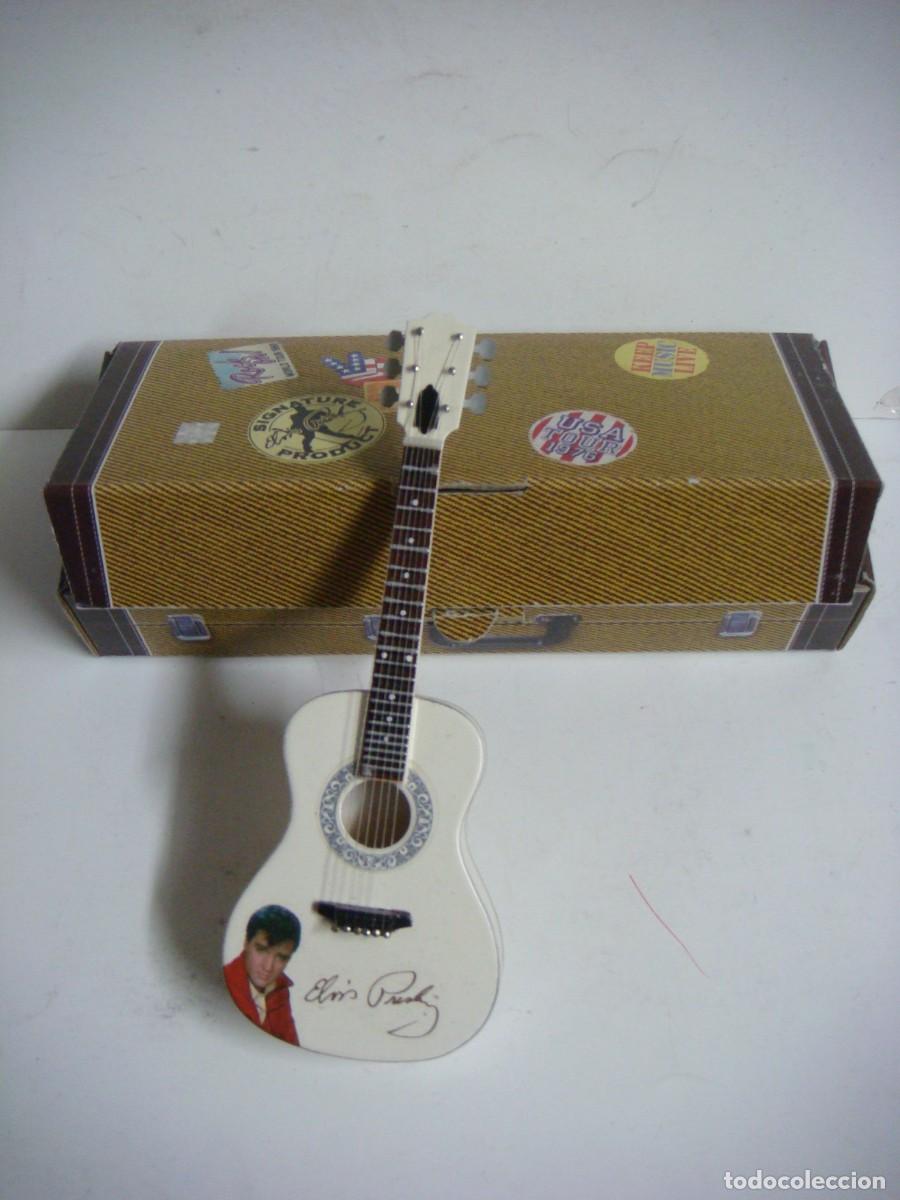 Modelos a escala: GUITARRA ESPA&Ntilde;OLA EN MINIATURA DE ELVIS PRELEY-(&)