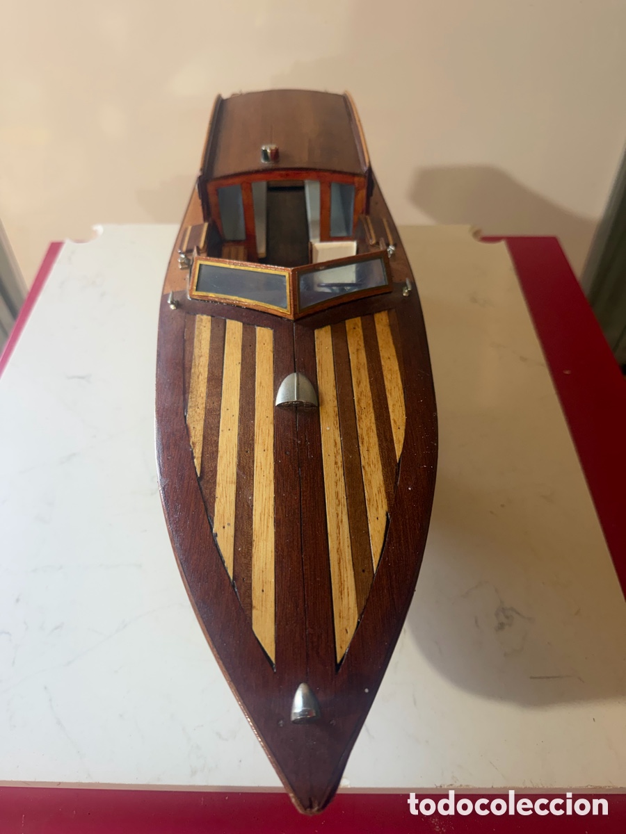 Mod&egrave;les r&eacute;duits: Maqueta artesanal lancha cl&aacute;sica Is