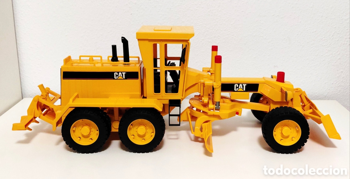 Modelos a escala: Bruder Ref:02436 : Motoniveladora Cat - Foto 7