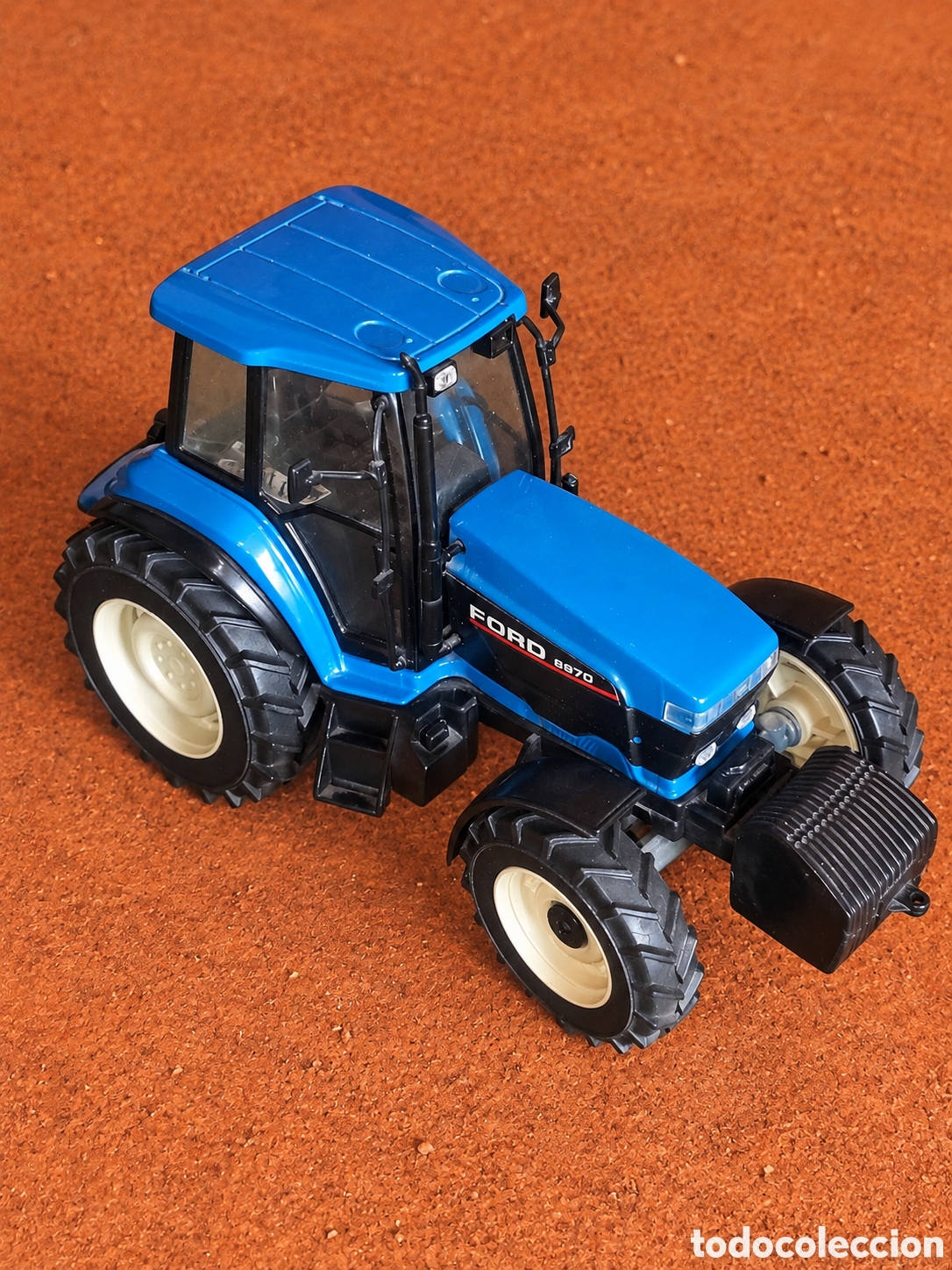 Modelos a escala: Tractor Ford escala 1:25