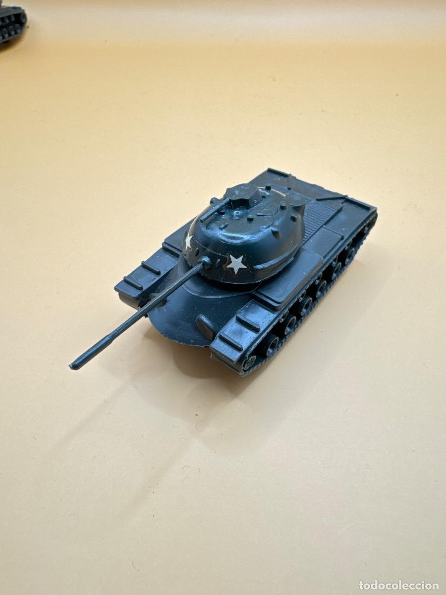 Modelos a escala: FIGURA DE PL&Aacute;STICO (TANQUE EKO M48) ESCALA 1:88