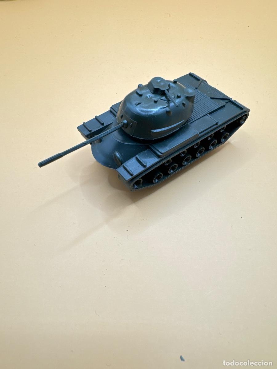 Modelos a escala: FIGURA DE PL&Aacute;STICO (TANQUE EKO M48) ESCALA 1:88