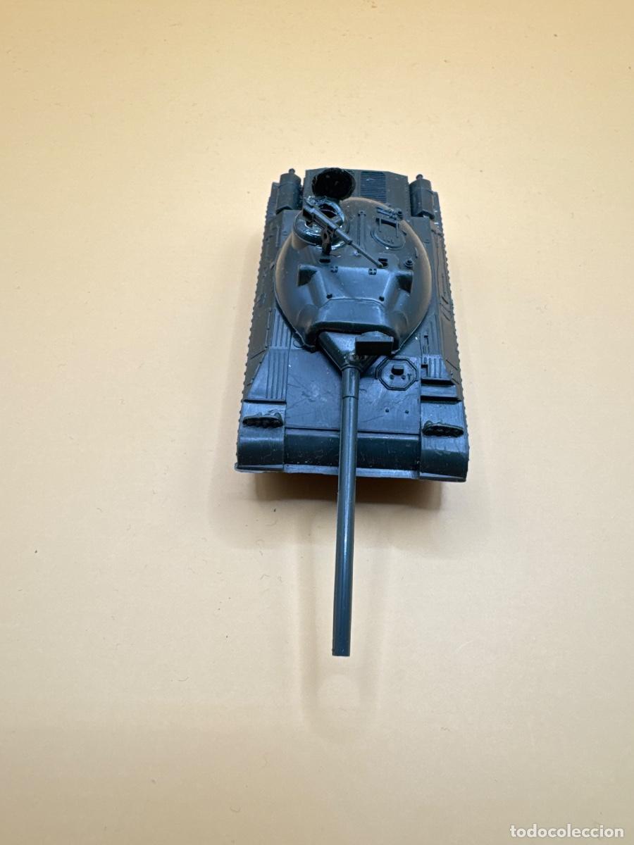 Modelos a escala: (TANQUE EKO AMx 30) ESCALA 1:88