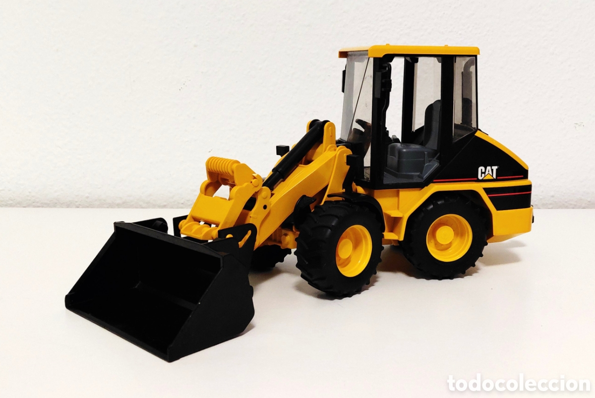 Modelos a escala: Bruder Ref:02441 : Cargadora Compacta Cat