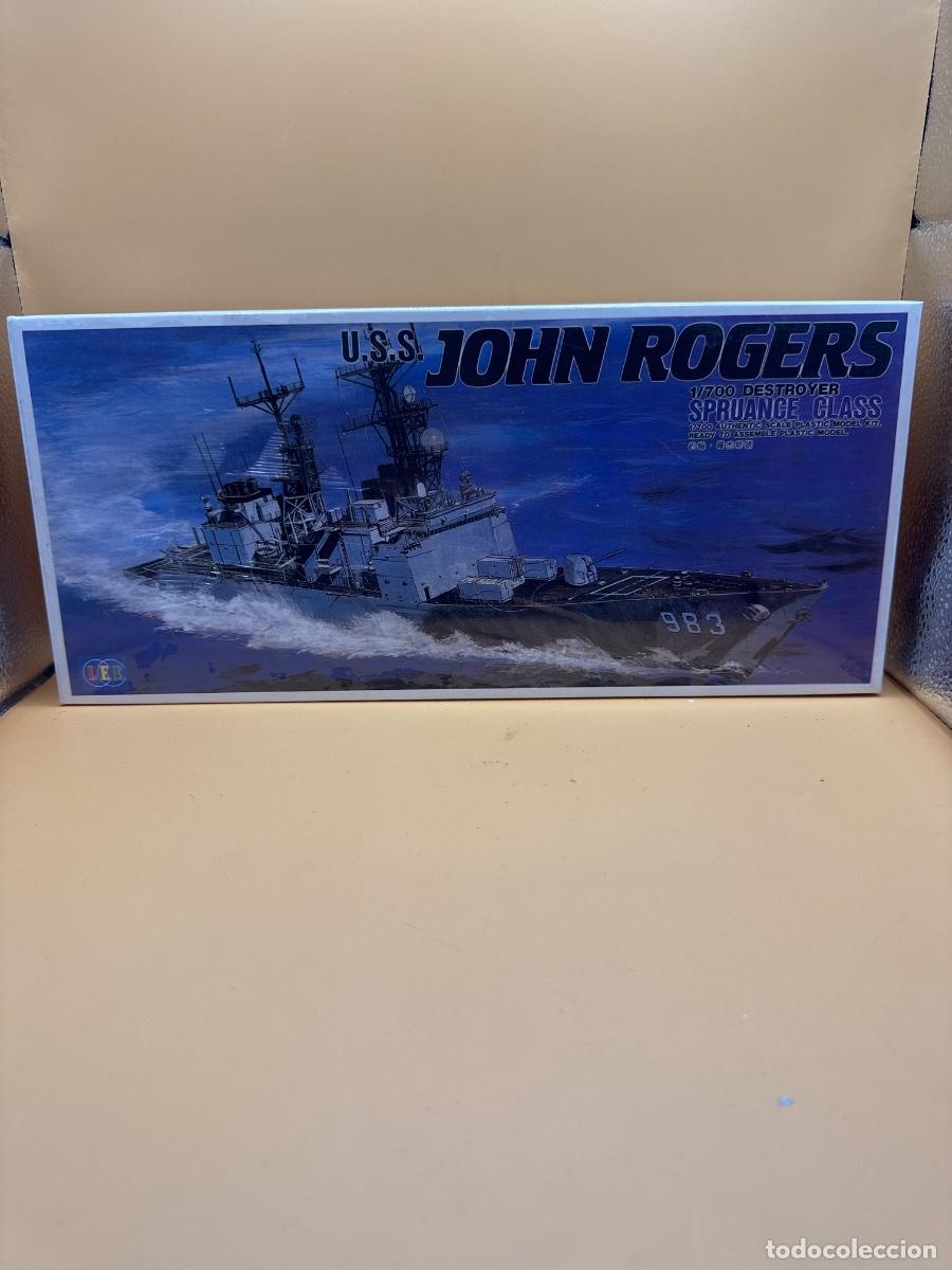 Mod&egrave;les r&eacute;duits: LEE USS JOHN RODGERS DD-983 &ndash; DESTRUCTOR ESTADOUNIDENSE CLASE SPRUANCE &ndash; MAQUETA BARCO MILITAR 1:700