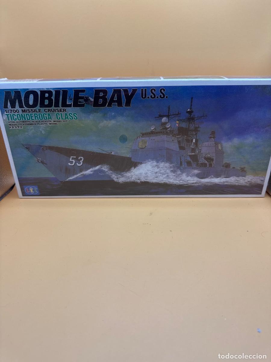 Mod&egrave;les r&eacute;duits: LEE USS MOBILE BAY CG-53 &ndash; CRUCERO LANZAMISILES USA CLASE TICONDEROGA &ndash; MAQUETA BARCO MILITAR 1:700