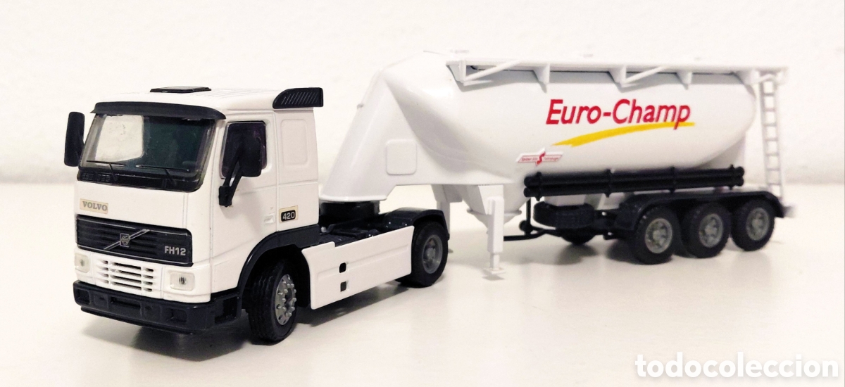 Modelos a escala: Joal : Cami&oacute;n Volvo FH12 420 con cuba de cemento Euro-champ