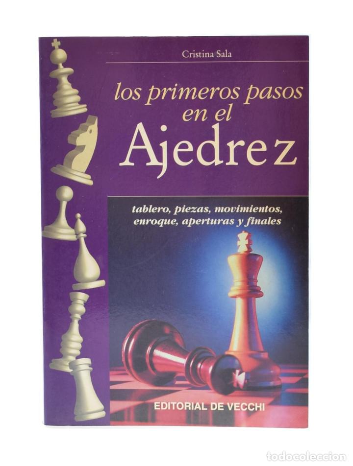 Coleccionismo deportivo: LOS PRIMEROS PASOS EN EL AJEDREZ - SALA, Cristina - Foto 1