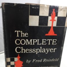 Coleccionismo deportivo: THE COMPLETE CHESS PLAYER, BY EDWARD YOUNG (FRED REINFELD), ARCO, LONDON 1958. INGLÉS