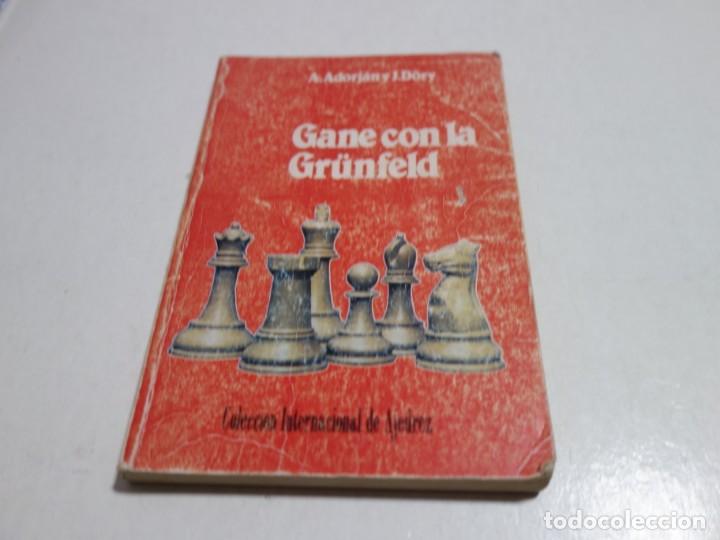 Coleccionismo deportivo: AJEDREZ.CHESS. GANE CON LA GRUNFELD. A. ADORJAN . J. DORY. - Foto 1