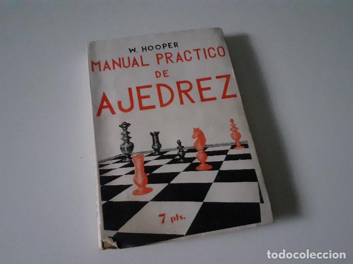 Coleccionismo deportivo: MANUAL PR&Aacute;CTICO DE AJEDREZ, POR HOOPER, EDICIONES IB&Eacute;RICAS - Foto 1