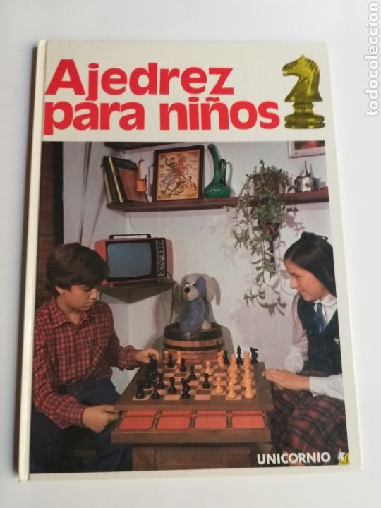 Coleccionismo deportivo: Ajedrez para ni&ntilde;os unicornio - Foto 1
