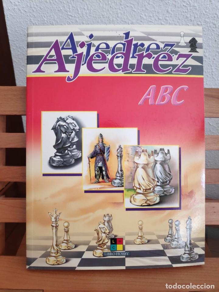 Coleccionismo deportivo: Ajedrez ABC Carlos Tribi&ntilde;o Libro-Hobby - Foto 1
