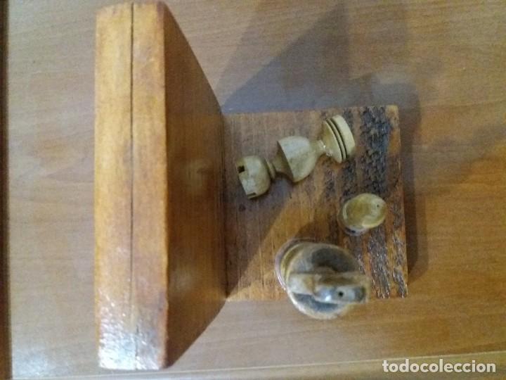 Coleccionismo deportivo: SUJETALIBROS AJEDREZ. &Uacute;NICO. ARTESANAL. - Foto 6
