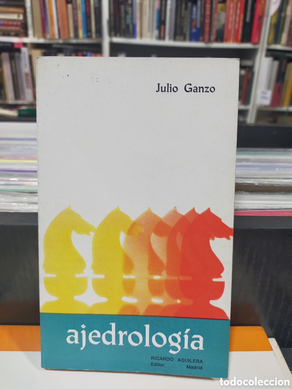 Coleccionismo deportivo: AJEDROLOGIA - JULIO GANZO - Foto 1