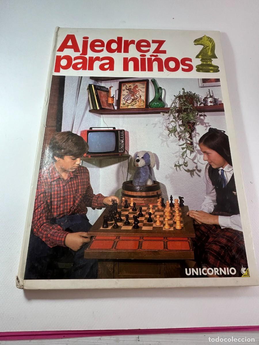 Coleccionismo deportivo: AJEDREZ PARA NI&Ntilde;OS DE UNICORNIO - Foto 1