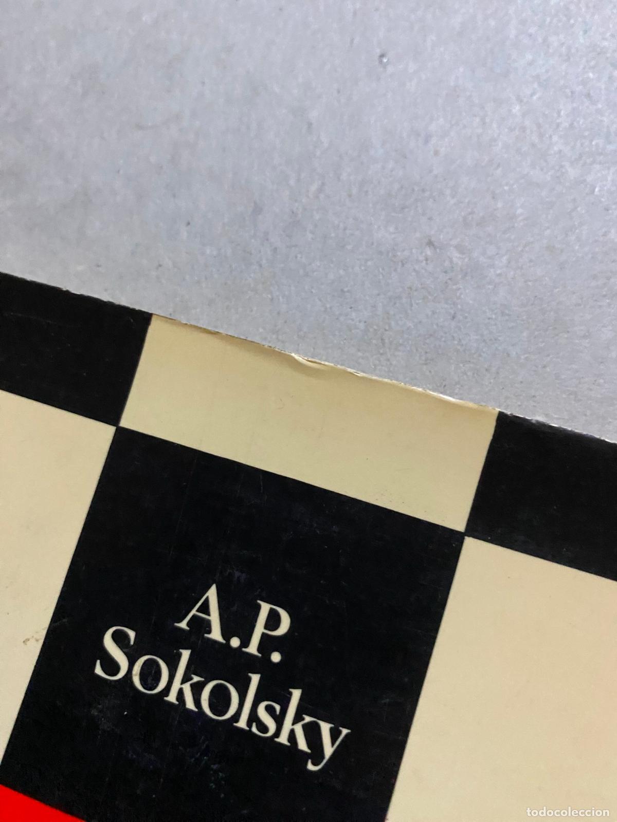 Coleccionismo deportivo: Libros. Celadas en Ajedrez &ndash; Sokolsky. Ed. Limitadas Catal&aacute;n, 1976. - Foto 2