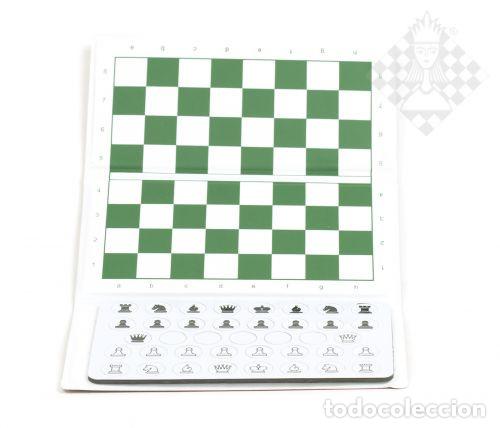 Coleccionismo deportivo: Ajedrez. Mini Magnet Chess 2.0, threefold - Foto 2