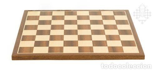 Coleccionismo deportivo: Ajedrez. Chess. Chessboard Mahogany Std., sq 40 mm - Foto 1