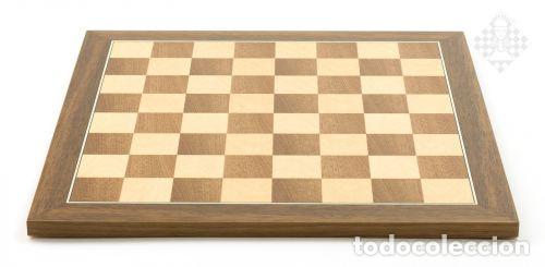 Coleccionismo deportivo: Ajedrez. Chess. Chessboard Nut-Maple, sq 40 mm - Foto 1