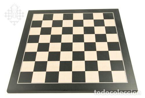 Coleccionismo deportivo: Ajedrez. Chess. Chessboard Black-maple, sq 45 mm - Foto 1