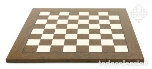 Coleccionismo deportivo: Ajedrez. Chess. Chessboard Brown de Luxe, sq 50 mm - Foto 1
