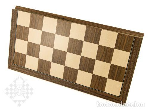 Coleccionismo deportivo: Ajedrez. Chess. Chessboard Walnut folding, sq 50 mm complete felt - Foto 2