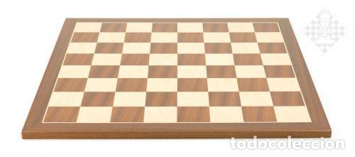 Coleccionismo deportivo: Ajedrez. Chess. Chessboard Mahogany Std., sq 55 mm - Foto 1