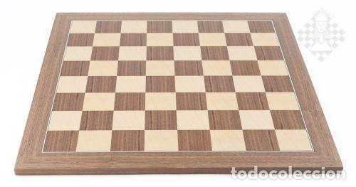 Coleccionismo deportivo: Ajedrez. Chess. Chessboard Nut-Maple, sq 55 mm - Foto 1