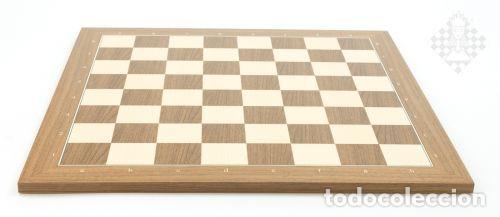 Coleccionismo deportivo: Ajedrez. Chess. Chessboard Nut-Maple, sq 55 mm printed numbers-letters - Foto 1