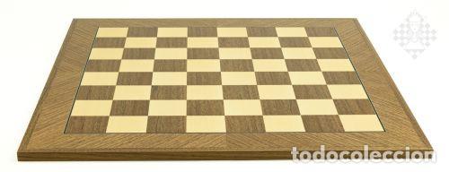 Coleccionismo deportivo: Ajedrez. Chess. Chessboard Walnut diagonal, sq 55 mm - Foto 1