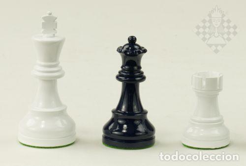 Coleccionismo deportivo: Ajedrez. Chess set Blue America - Foto 3
