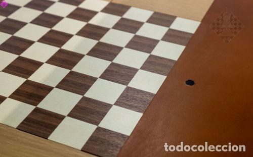Coleccionismo deportivo: Ajedrez. Daniel Weil Design chess table oak-leather - board walnut-maple - Foto 5