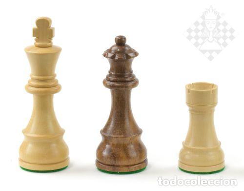 Coleccionismo deportivo: Ajedrez. Chess. Wireless e-board walnut - chessmen Timeless with indices - Foto 3